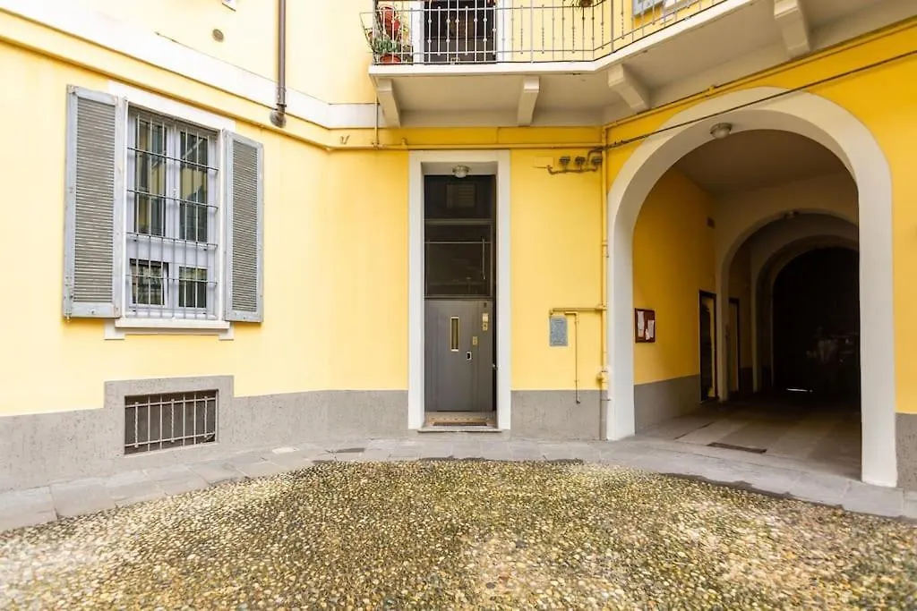 Italianflat - Caravaggio Terrace Apartment Milan