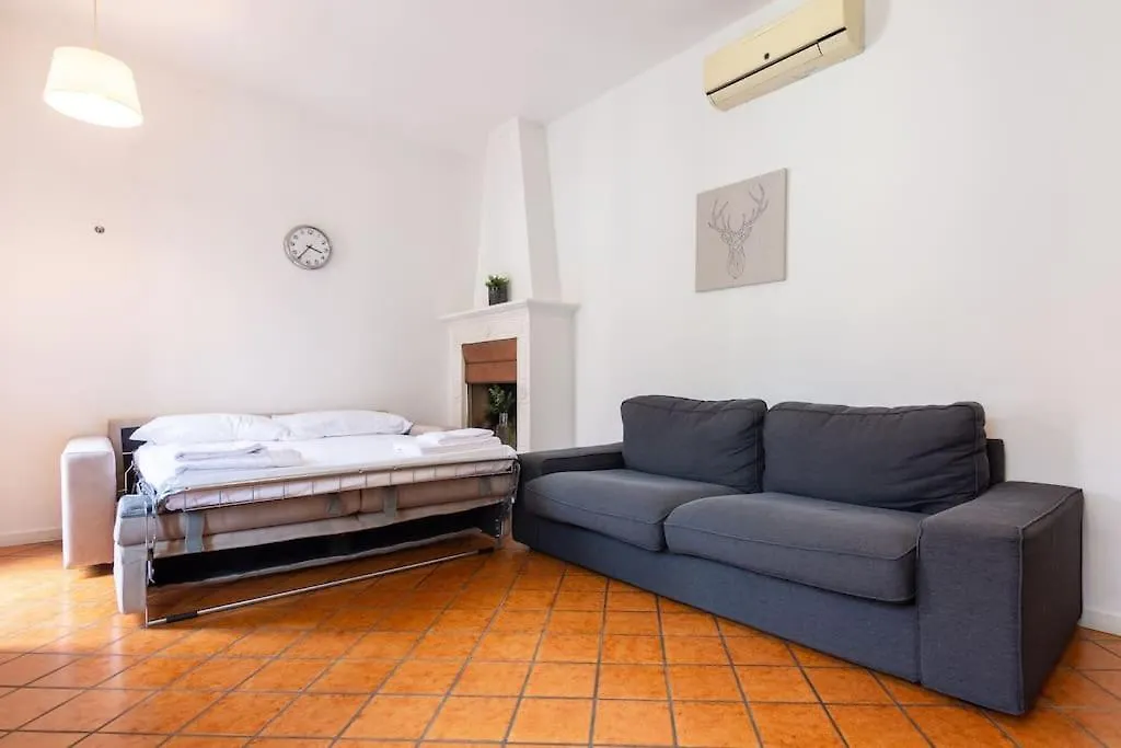 Italianflat - Caravaggio Terrace Apartment Milan
