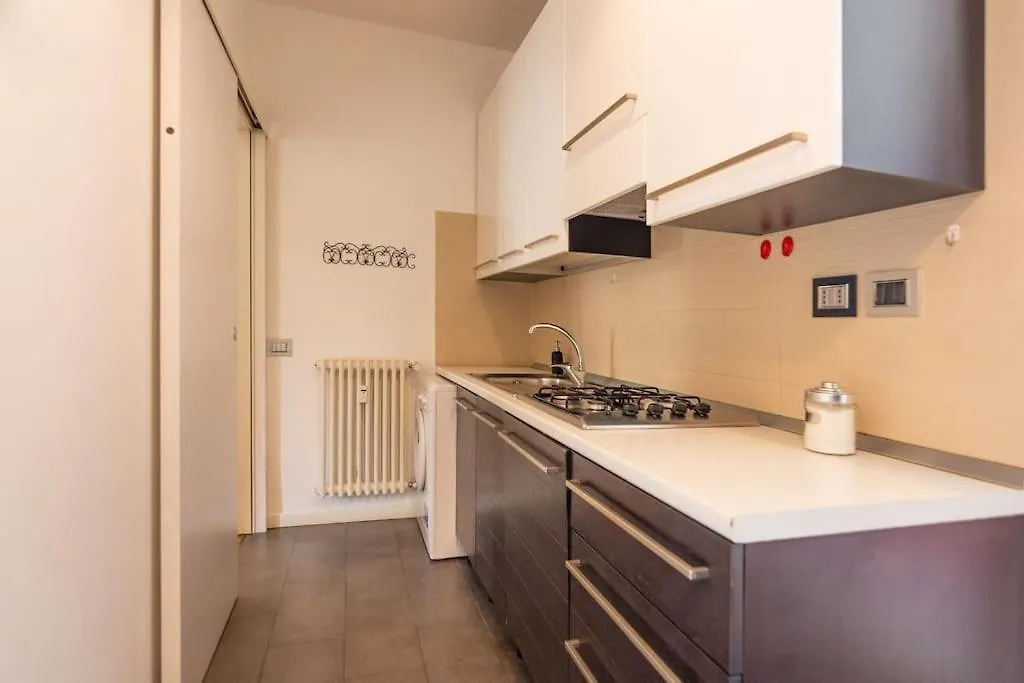 Italianflat - Caravaggio Terrace Apartment Milan